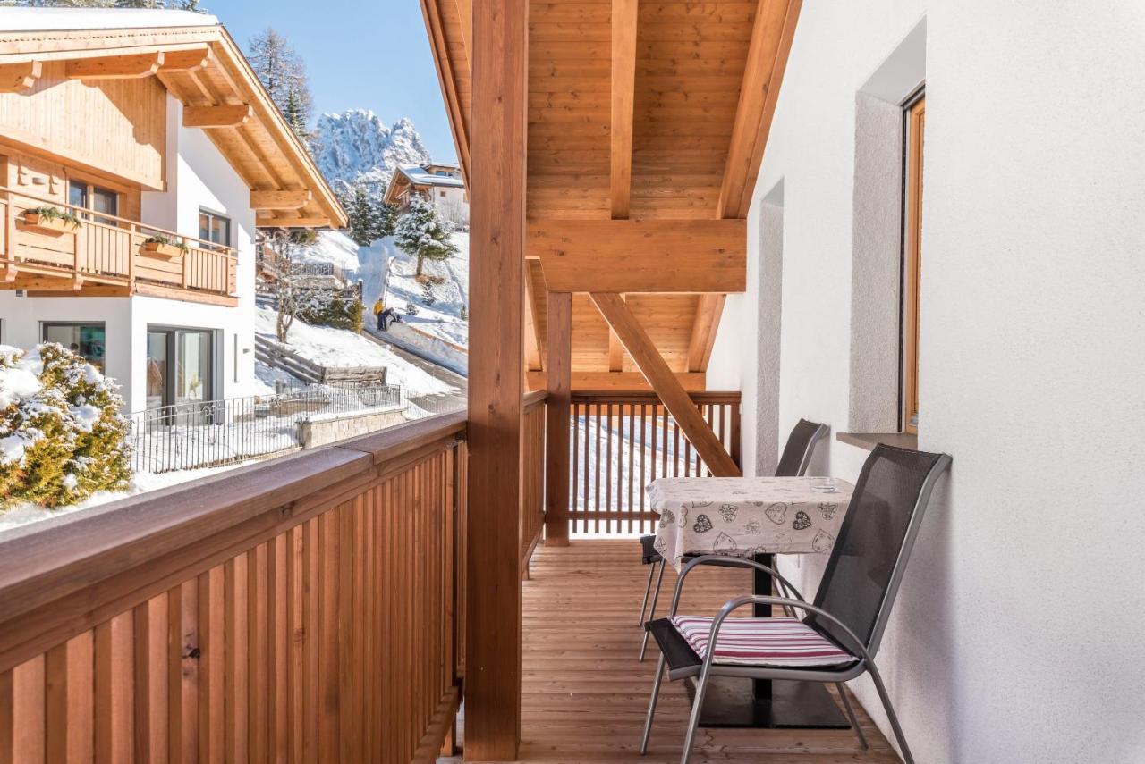 Villa Solinda App Rossini Selva di Val Gardena Exterior foto